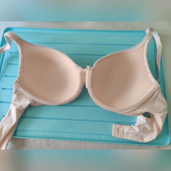 🍬 Victoria's Secret Body By Victoria Wire Bra - Pink Candy 🍭 Stripes | 34B - Picture 8 of 10